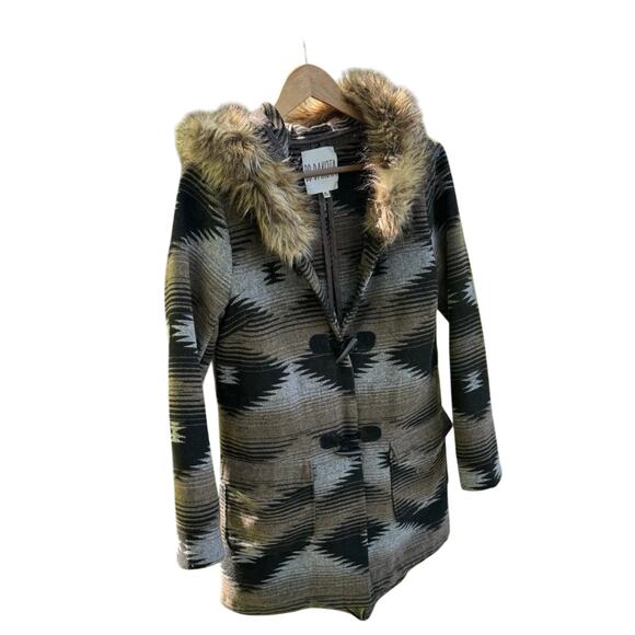 BB Dakota Toggle Coat Southwestern Aztec Hooded Jacket Wool Blend Women’s Med. - Picture 3 of 11